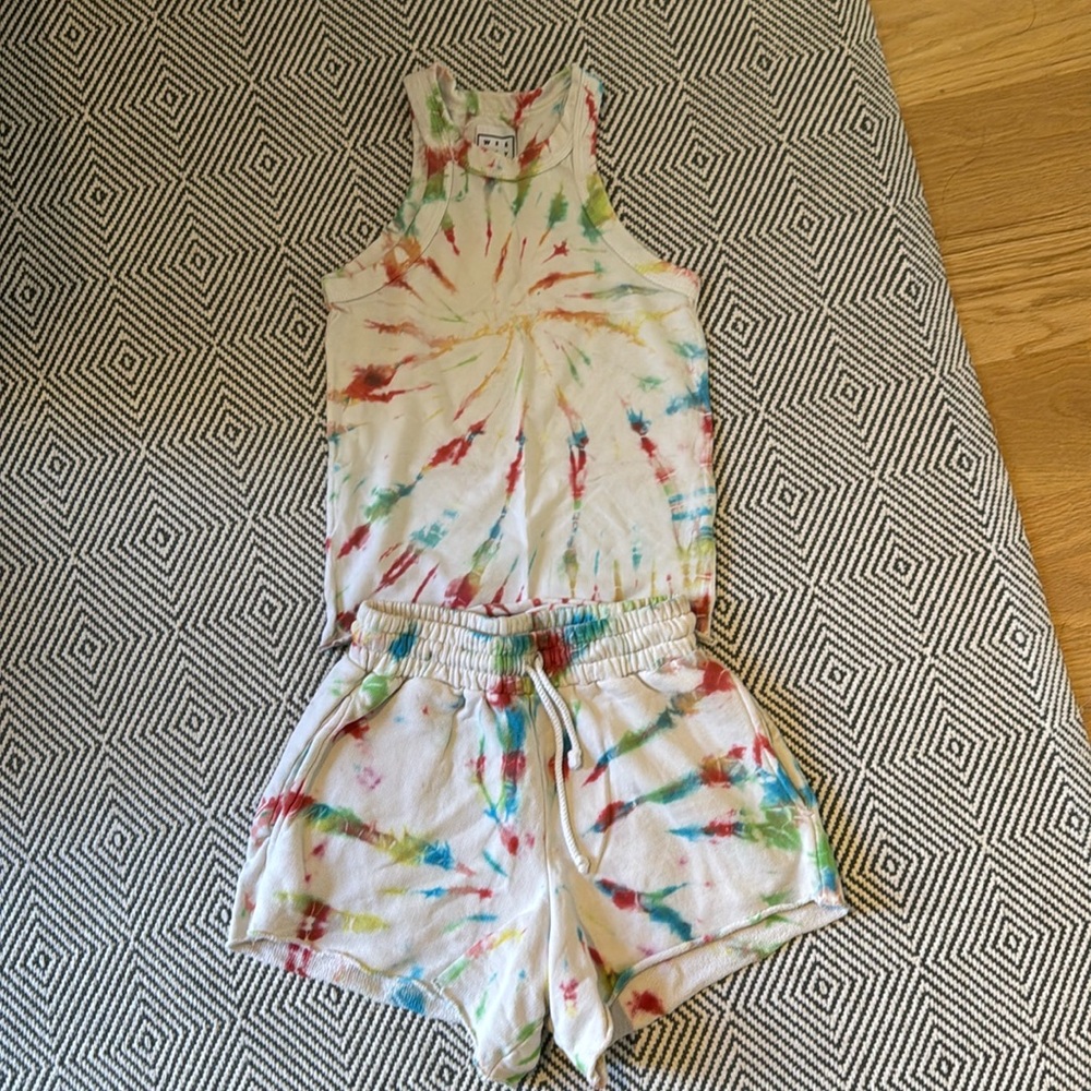 Wesley Matching Set